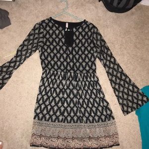 Black dress with designs